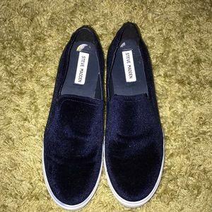Steve Madden slip ons